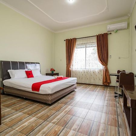 Hotel Reddoorz @ Pematang Siantar Exterior foto