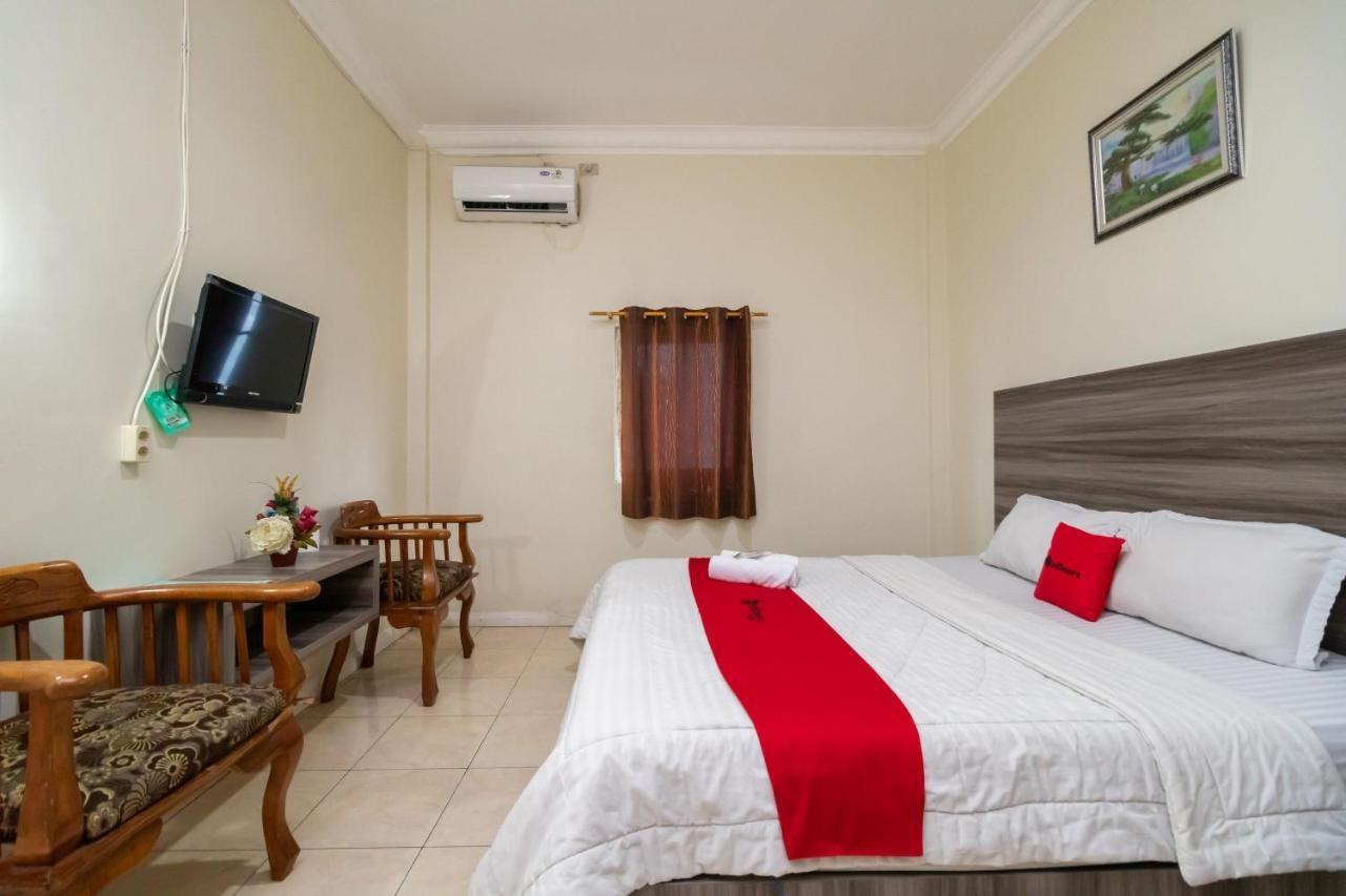 Hotel Reddoorz @ Pematang Siantar Exterior foto
